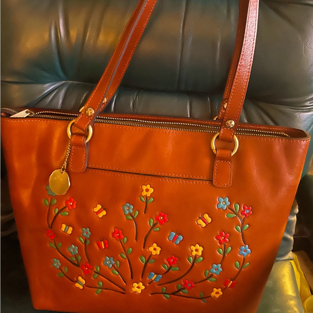 Patricia Nash Lindsell Tote- Embroidered Flowers; Zippered top